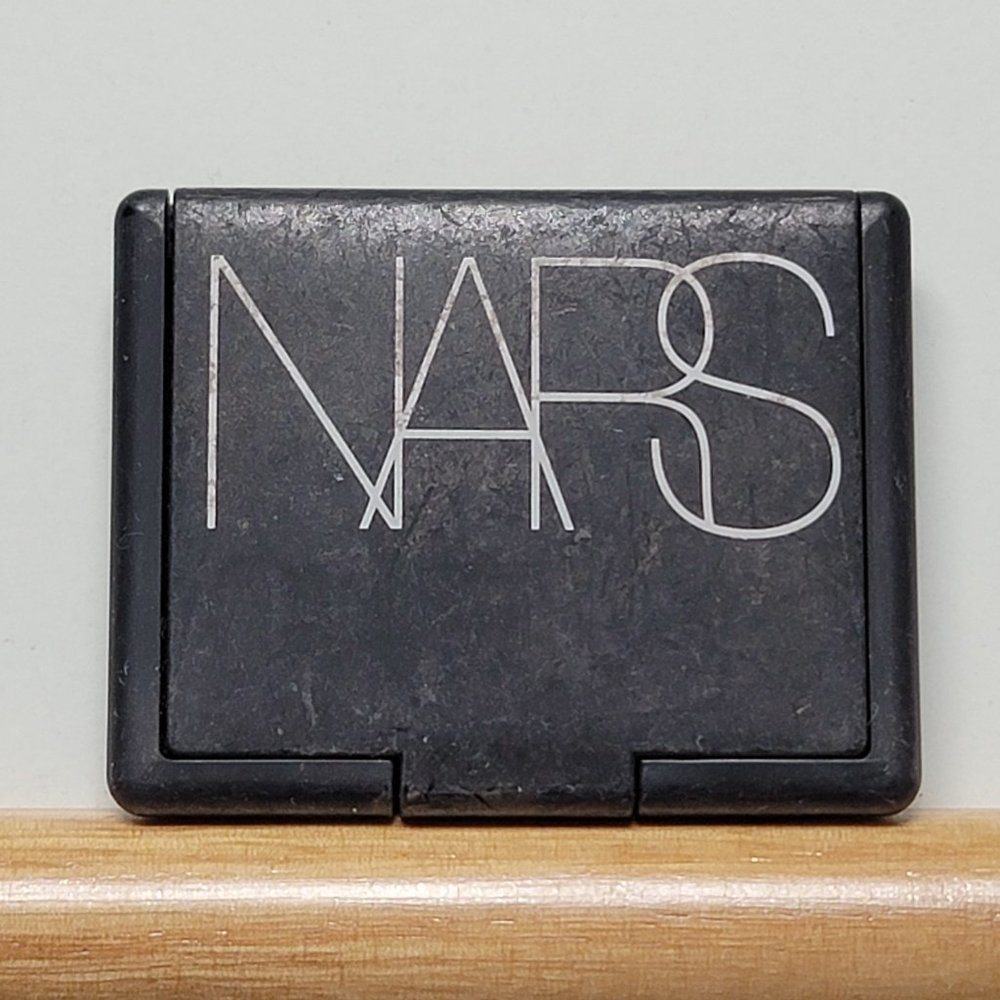 Nars DEEP THROAT Blush (0.16 oz.) - Picture 6 of 7